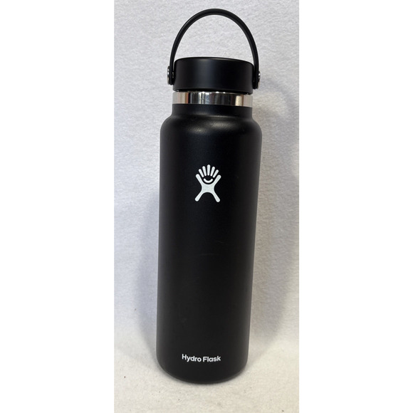 Hydro Flask Insulated Water Bottle 40oz, Stainless Steel Black - Picture 1 of 9